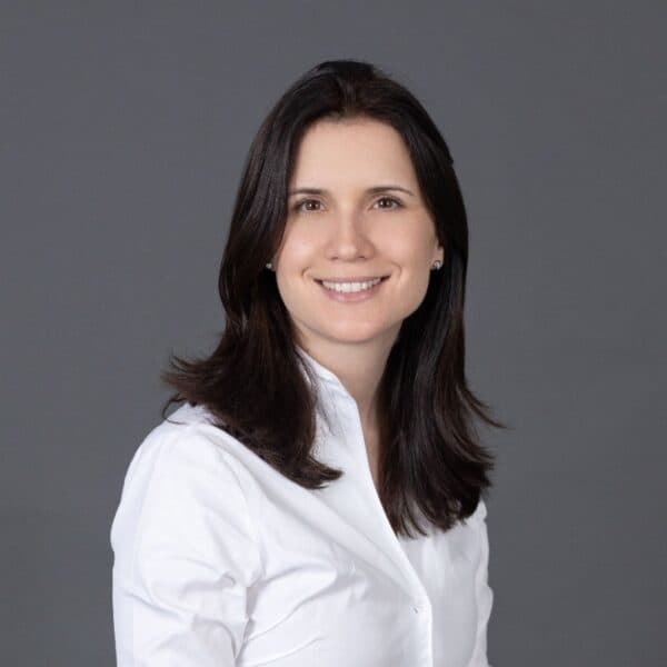 Ivana Henckel von Donnersmarck, Skybound VC